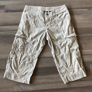 Kuhl capris, khaki, size 8